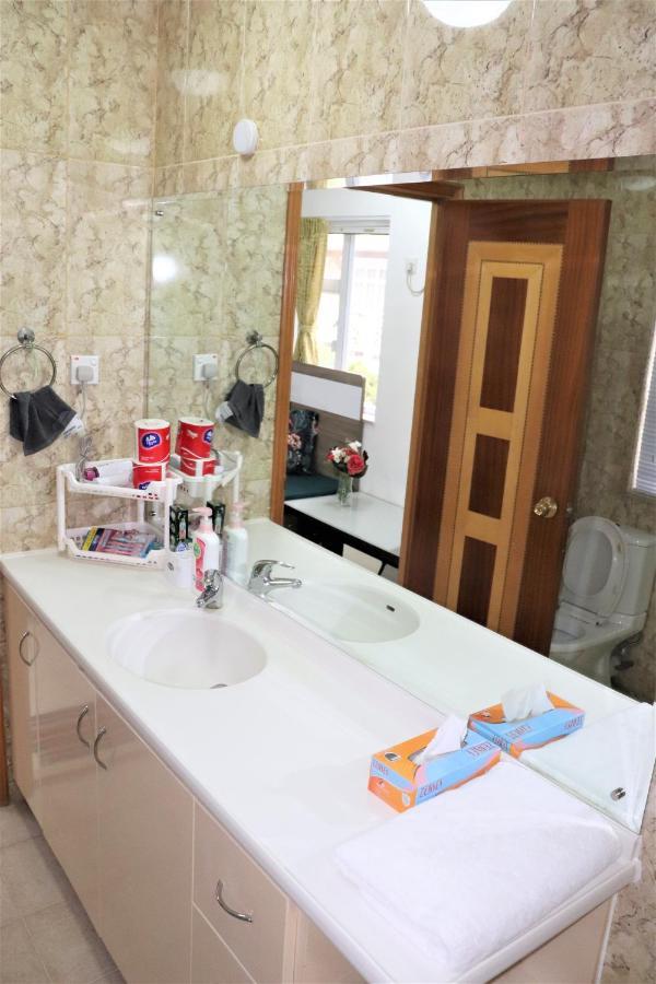 Mtr Tung Chung Near Airport Apartment, City Getaway, Pa Mei Village Tung Chung Hongkong Buitenkant foto