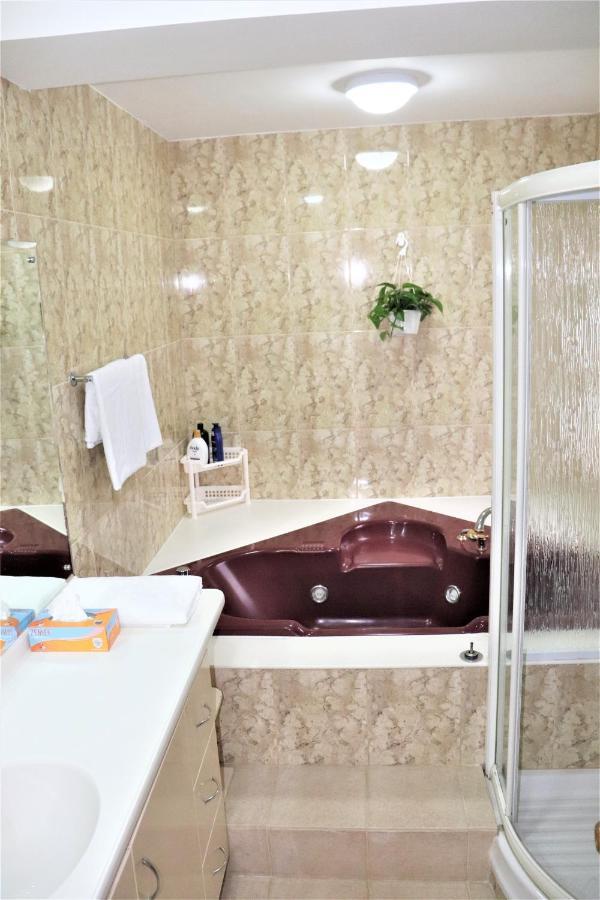 Mtr Tung Chung Near Airport Apartment, City Getaway, Pa Mei Village Tung Chung Hongkong Buitenkant foto